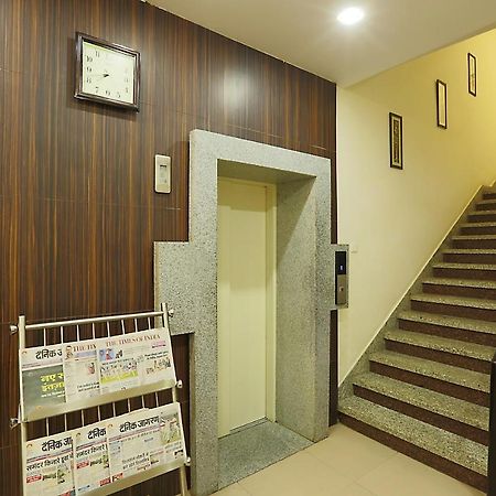 Hotel Premiere Villa Varanasi Exterior photo